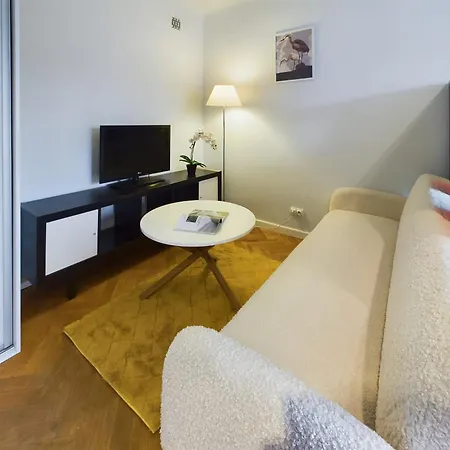 아파트 Modern For Remote Work In The Centre Of By Renters 바르샤바
